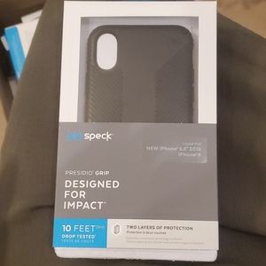 Speck iPhone X case